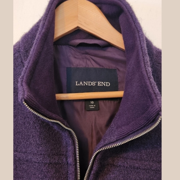 Beautiful deep purple wool blend Lands End coat - inside blazer or outer layer! - Picture 5 of 8